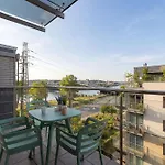 Exclusive Air Conditioned In Cracow With Parking And Desk Close To The River By Renters Prestige Krasków